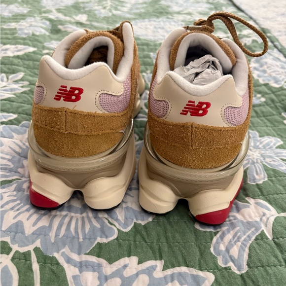New Balance Women's 9060 Tan and Pink Sneakers - Picture 2 of 7